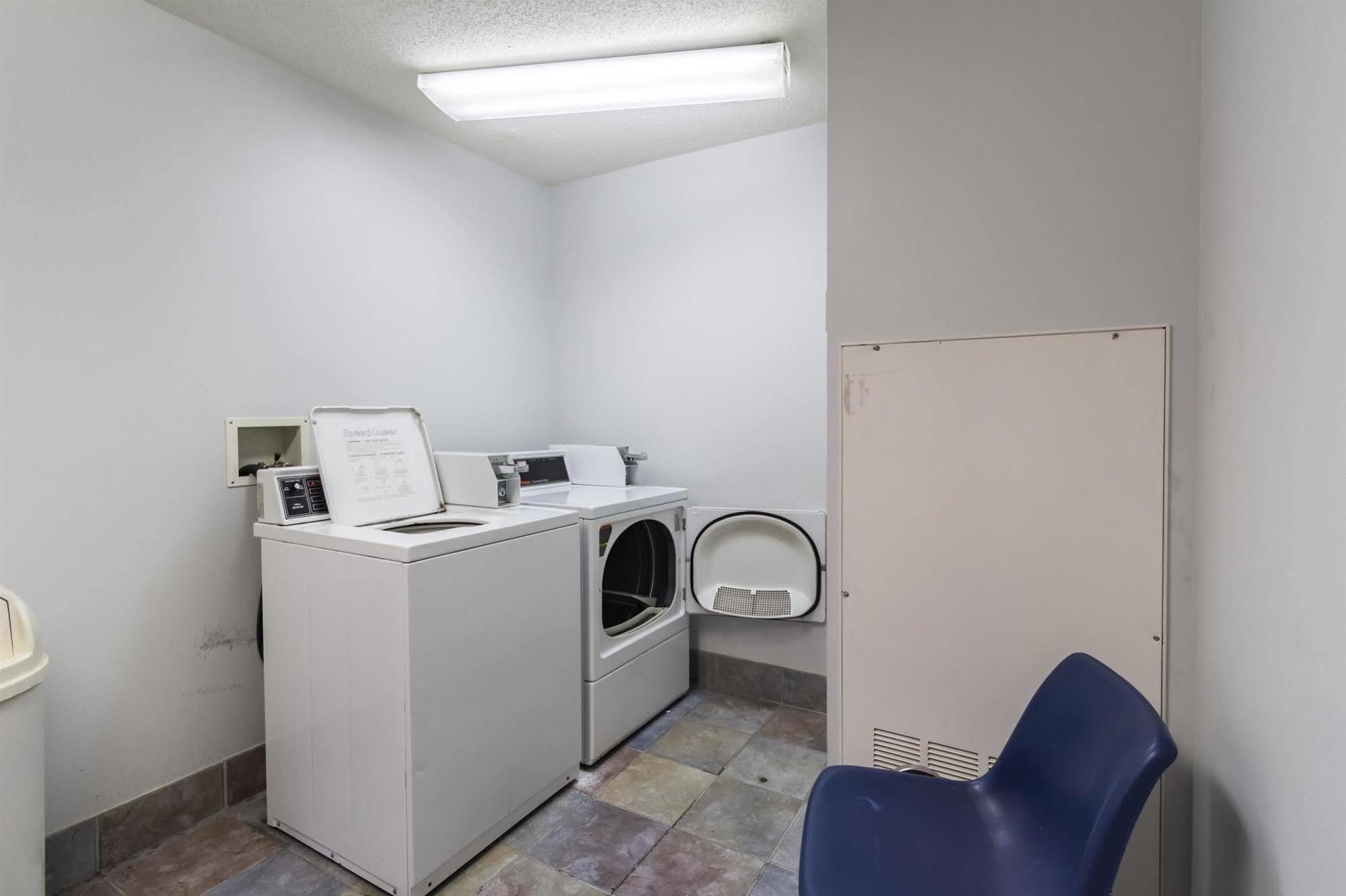 Motel 6-Milan, Oh - Sandusky Екстер'єр фото