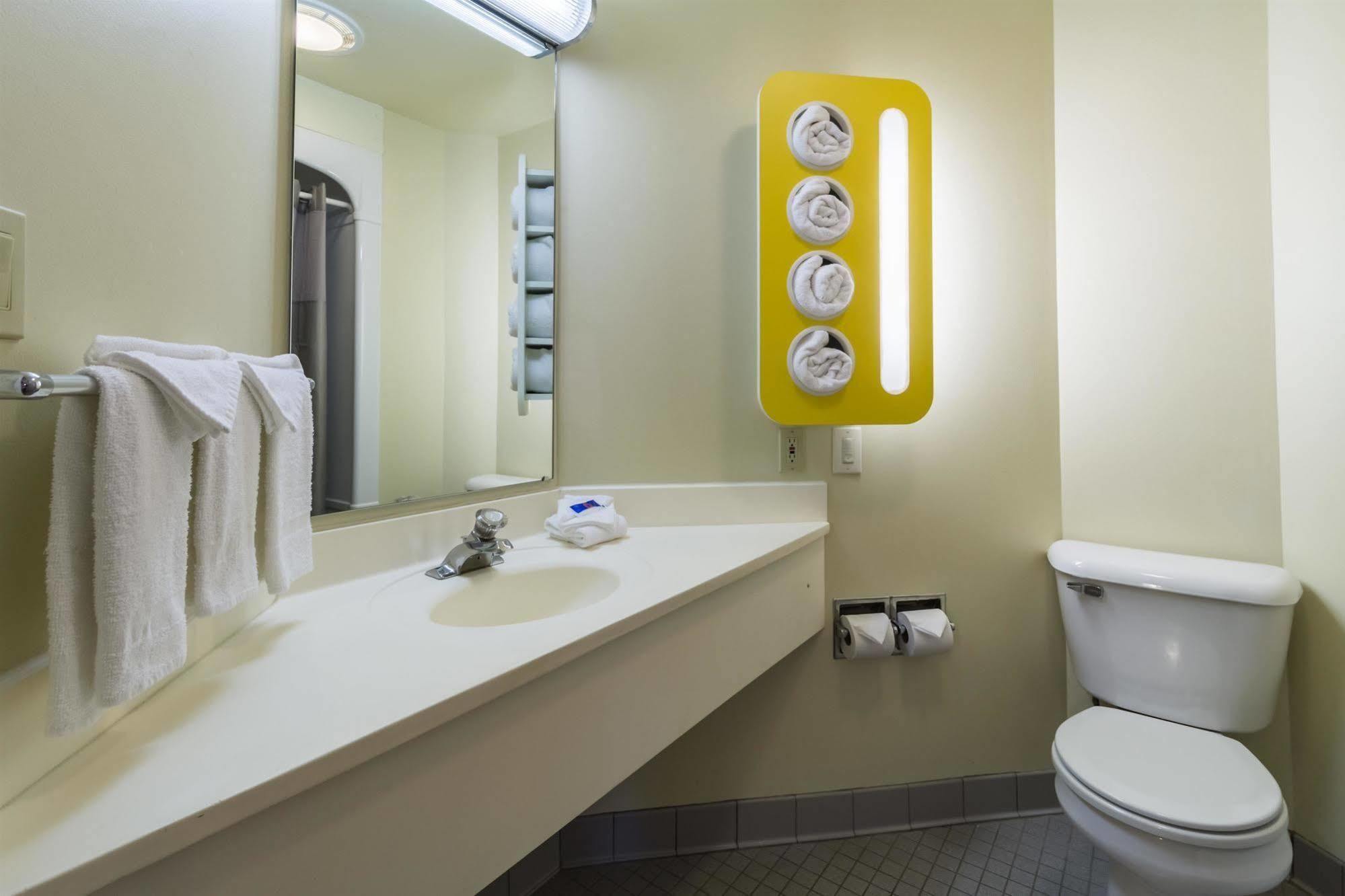 Motel 6-Milan, Oh - Sandusky Екстер'єр фото