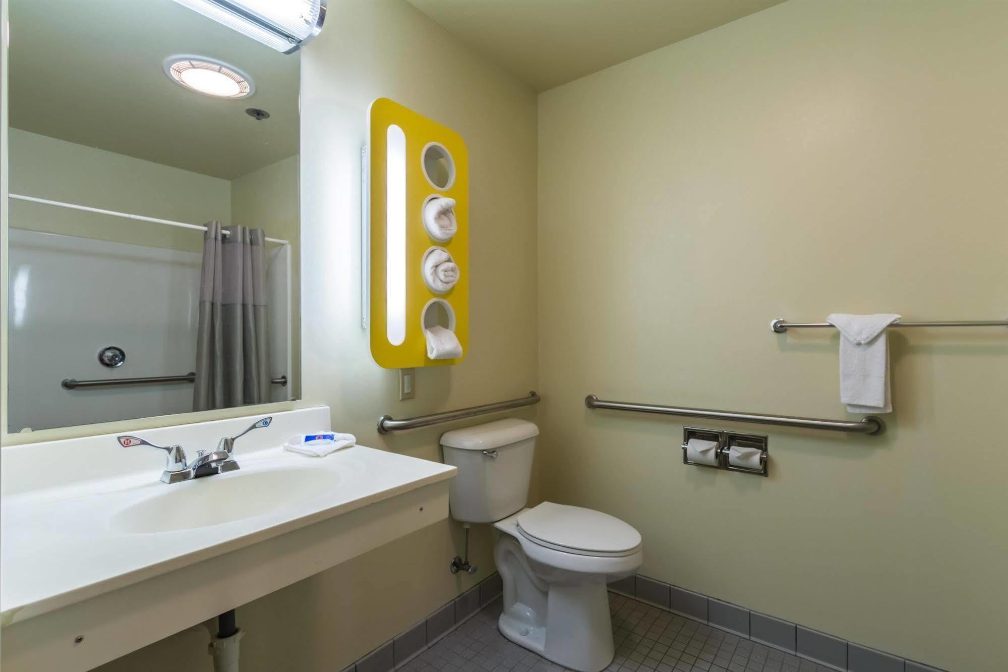 Motel 6-Milan, Oh - Sandusky Екстер'єр фото